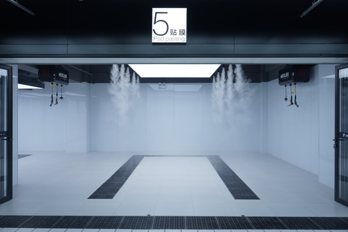 开一家汽车贴膜店会赔钱吗?小鹿美车和别的品牌有什么区别?