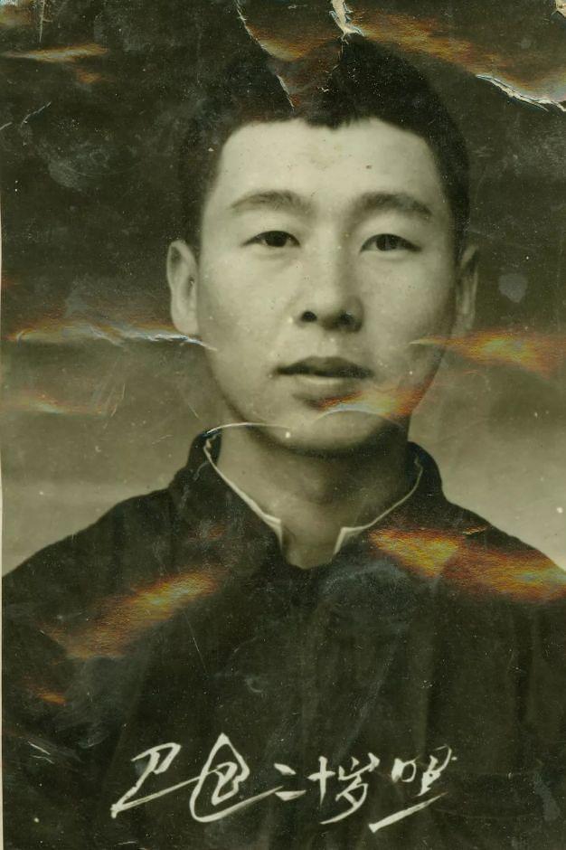 1986年路遥的稿费达到3万多,却还"穷"得要命,原因竟是这个