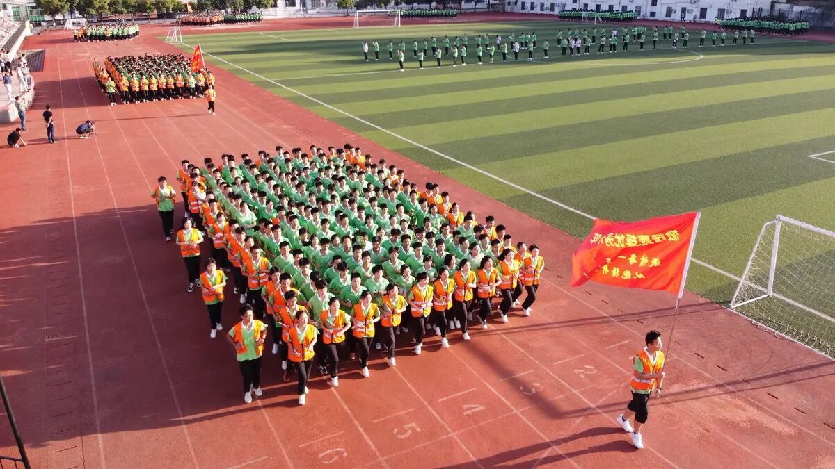 「家门口的好学校」浠水县第一中学:素心做教育人 真心做教育事