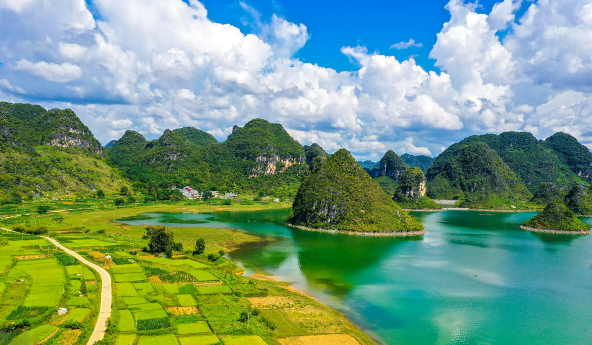 一省一景·广西|十万大山里的喀斯特王国,"桂林山水"不只桂林