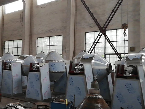 铜粉重金属粉末干燥机 加重型双锥真空混合烘干机
