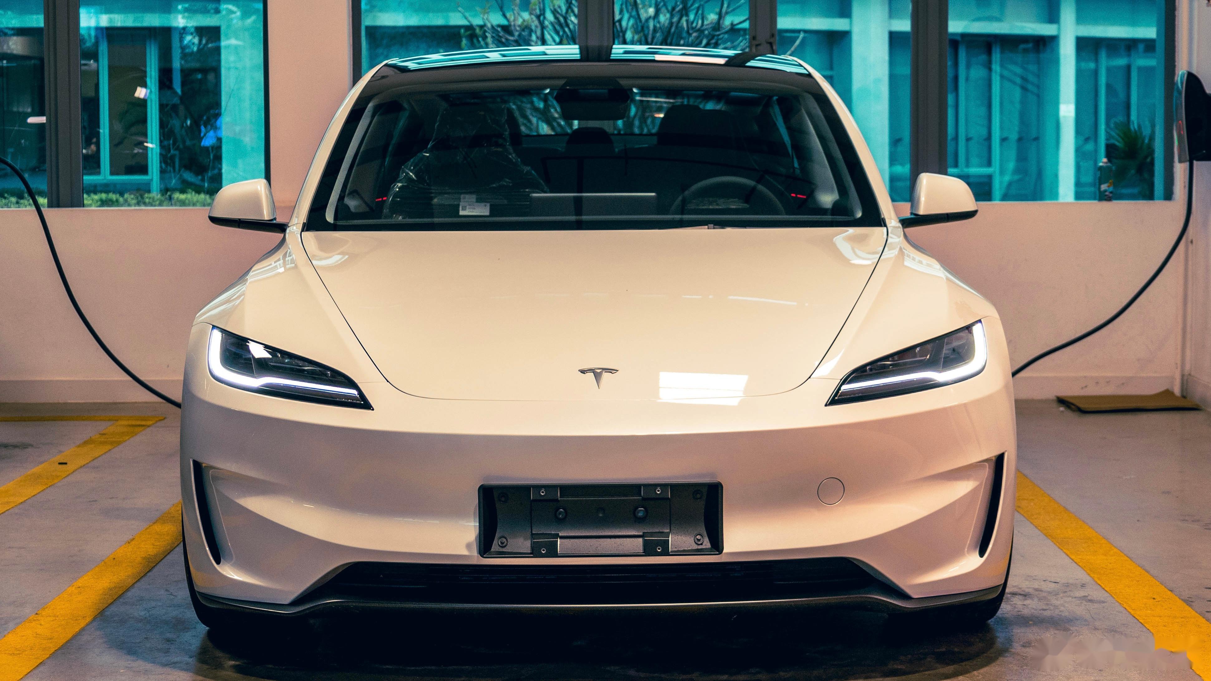 特拉斯图片车型model3图片