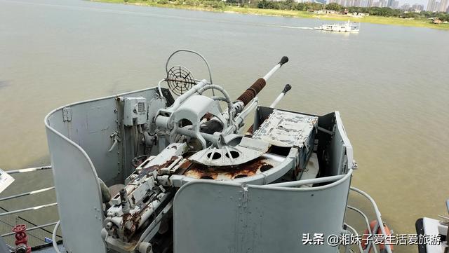 双管25毫米舰炮