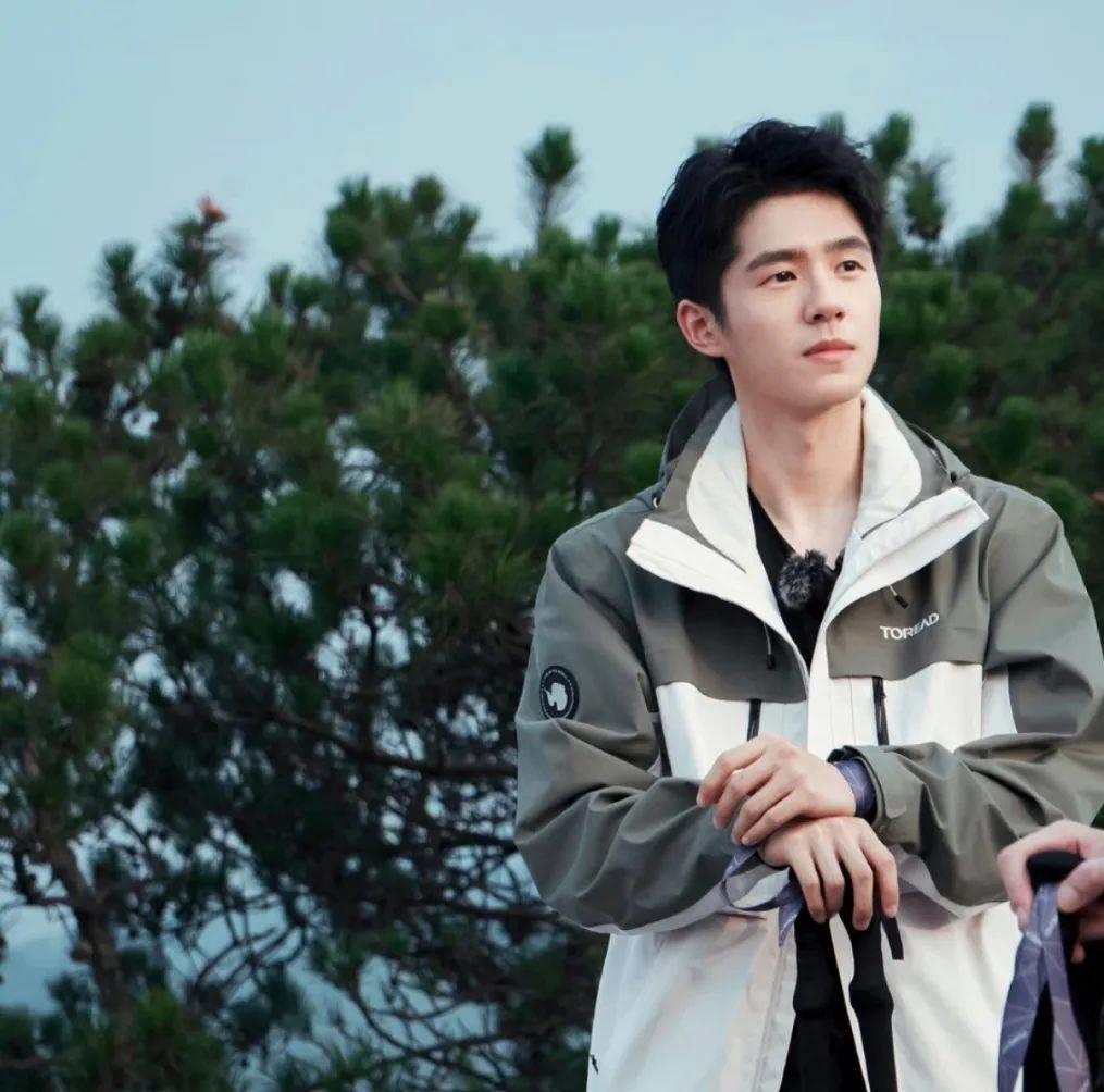 马思纯重拾事业心,刘昊然风评变差觉委屈,买超倒油张嘉倪