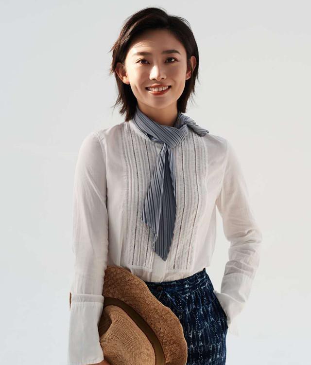 主持人李七月:从央视宠儿到边缘人物,她的故事让人心酸