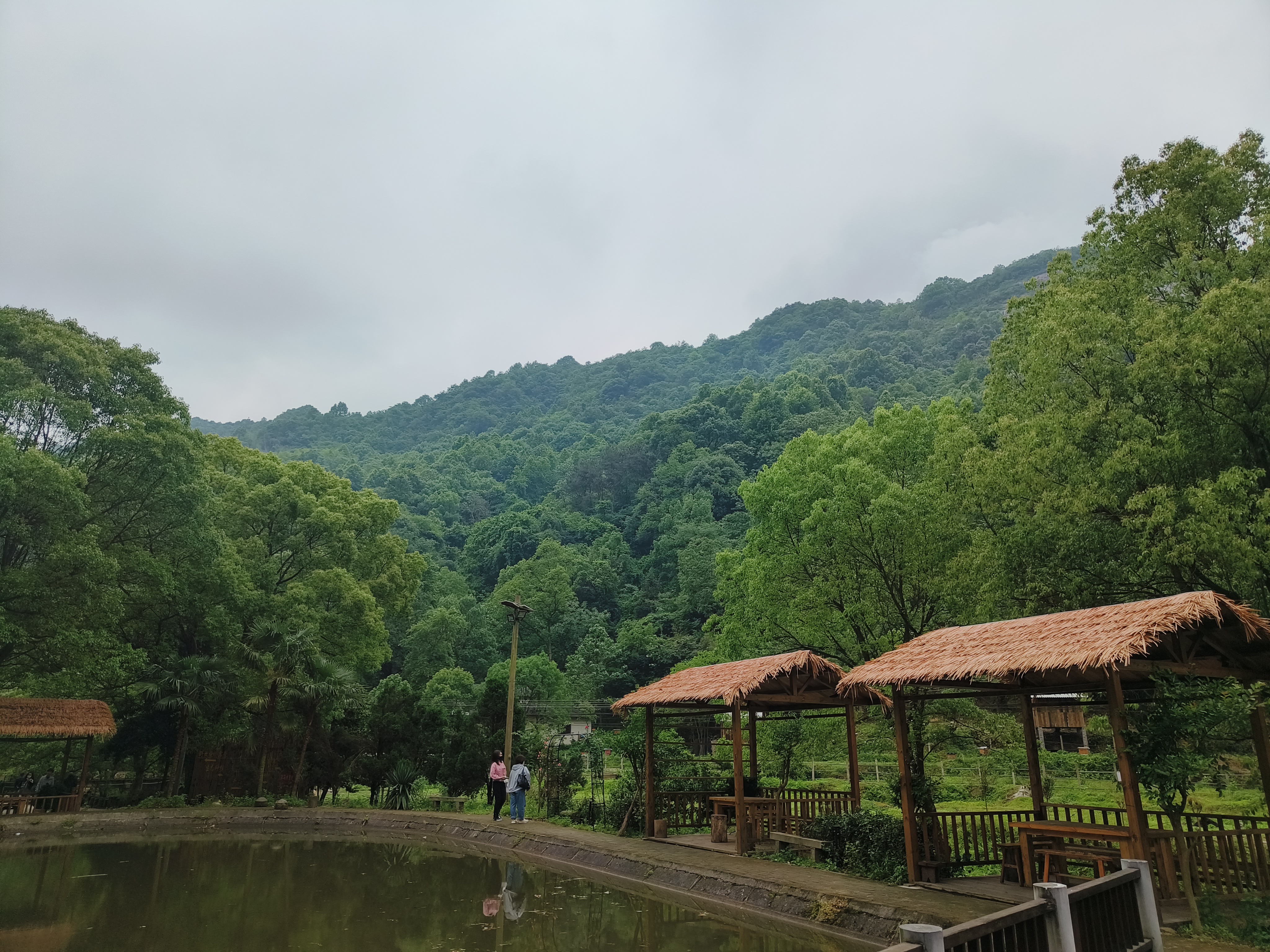 黑麋峰烧烤地点图片