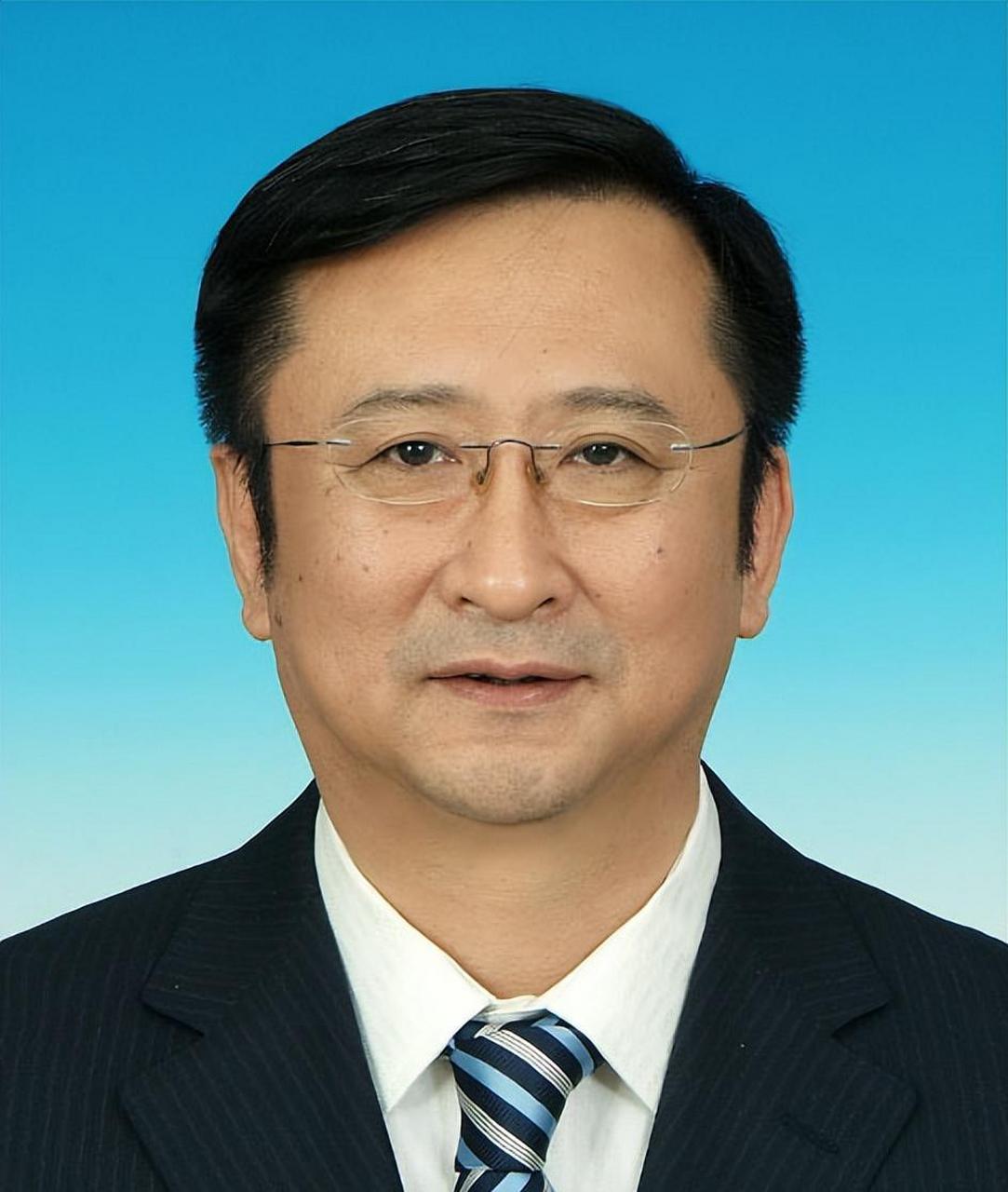 1,于长辉 昌平区委书记 现任中央第十三巡视组组长.