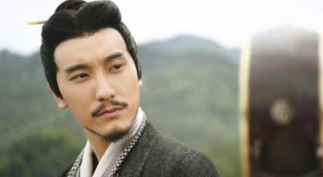 诸葛瑾看着儿子诸葛恪,一声叹息:这孩子的聪明会给家族带来灾祸