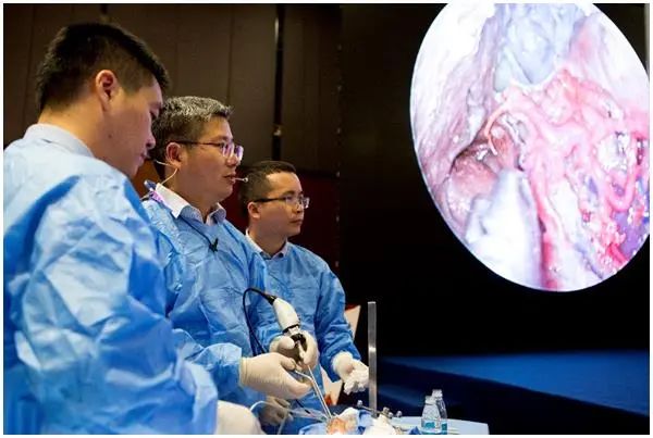 热烈祝贺我院余洪猛教授荣获 2022年"上海医务工匠"