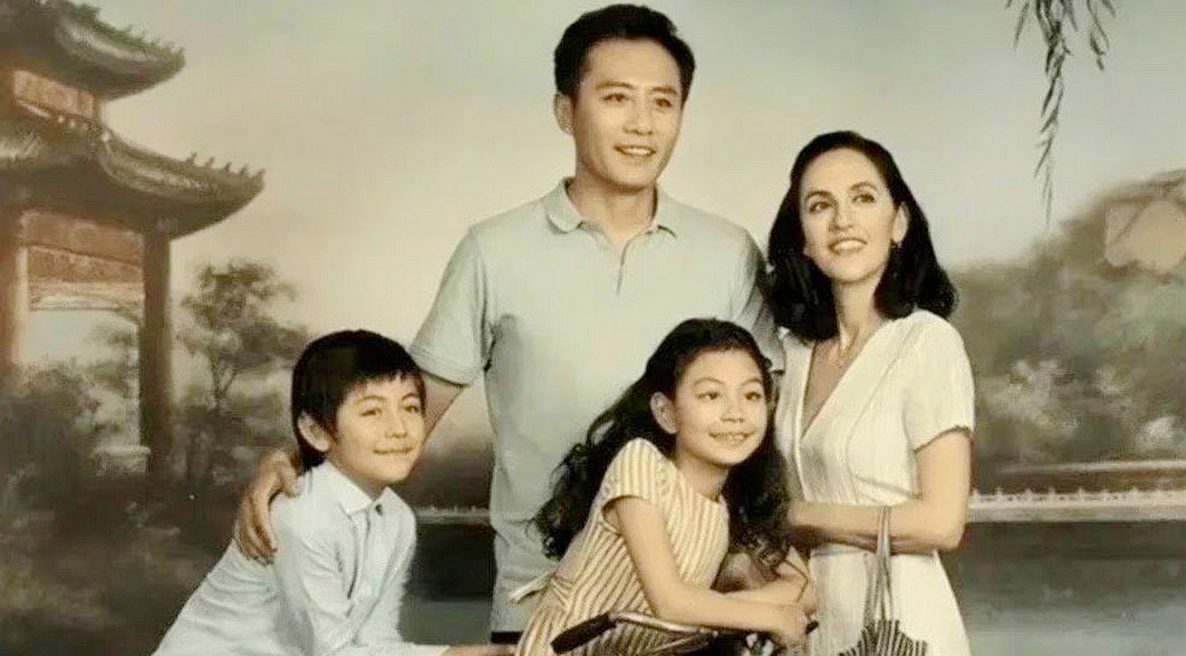 刘烨全家福幸福感爆棚