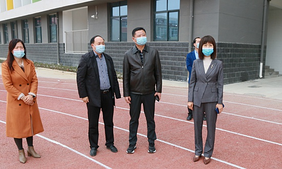 闫沛组织召开全县教育系统秋季学期疫情防控工作会议