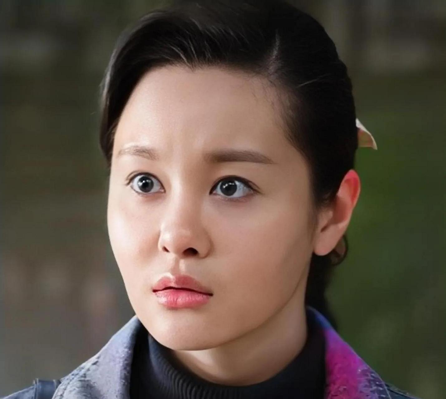 情满四合院# 小当的扮演者王冕,毕业于北京电影学院,在本剧中饰演的