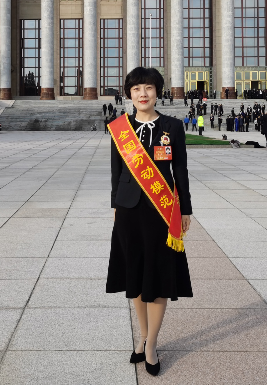 电信榜样在身边丨全国劳模董青:丹心追理想