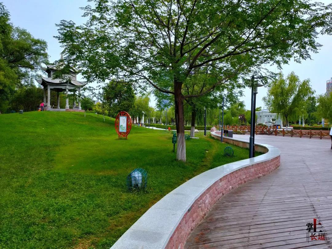 长垣街边的智能化公园——如意园