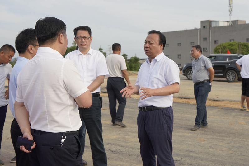 钱沙泉在调研重点交通项目建设时强调