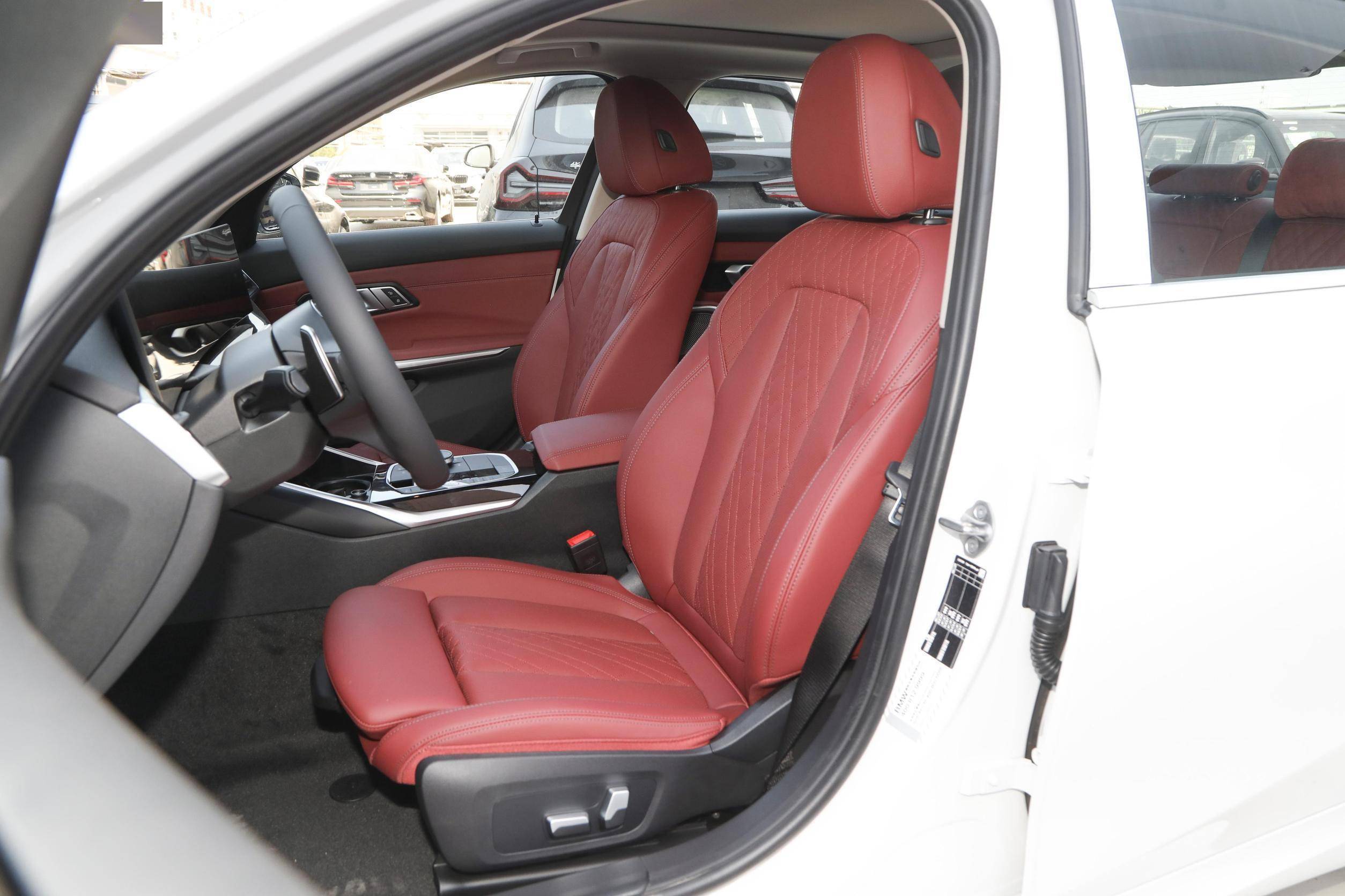 宝马座椅怎么样舒服,宝马座椅怎么样调高低