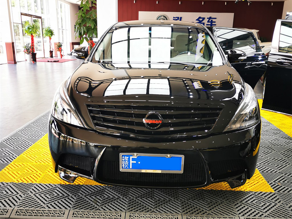 冷门的日产天籁玩改装,气动上车之后依然有滋有味