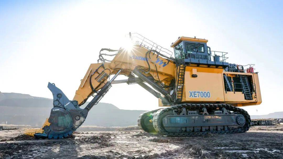 集群动态|徐工矿机:"神州第一挖",再交付!