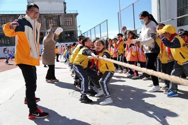 会泽县工农小学第23届冬季运动会开幕