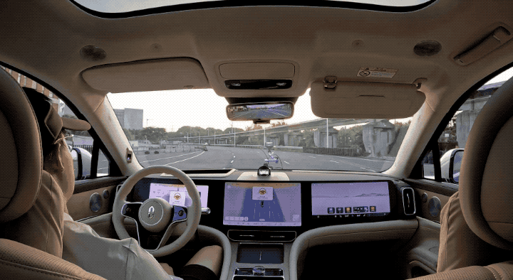 问界M9销量神话终结？宝马X5逆袭背后，谁在动摇50万市场格局？-有驾