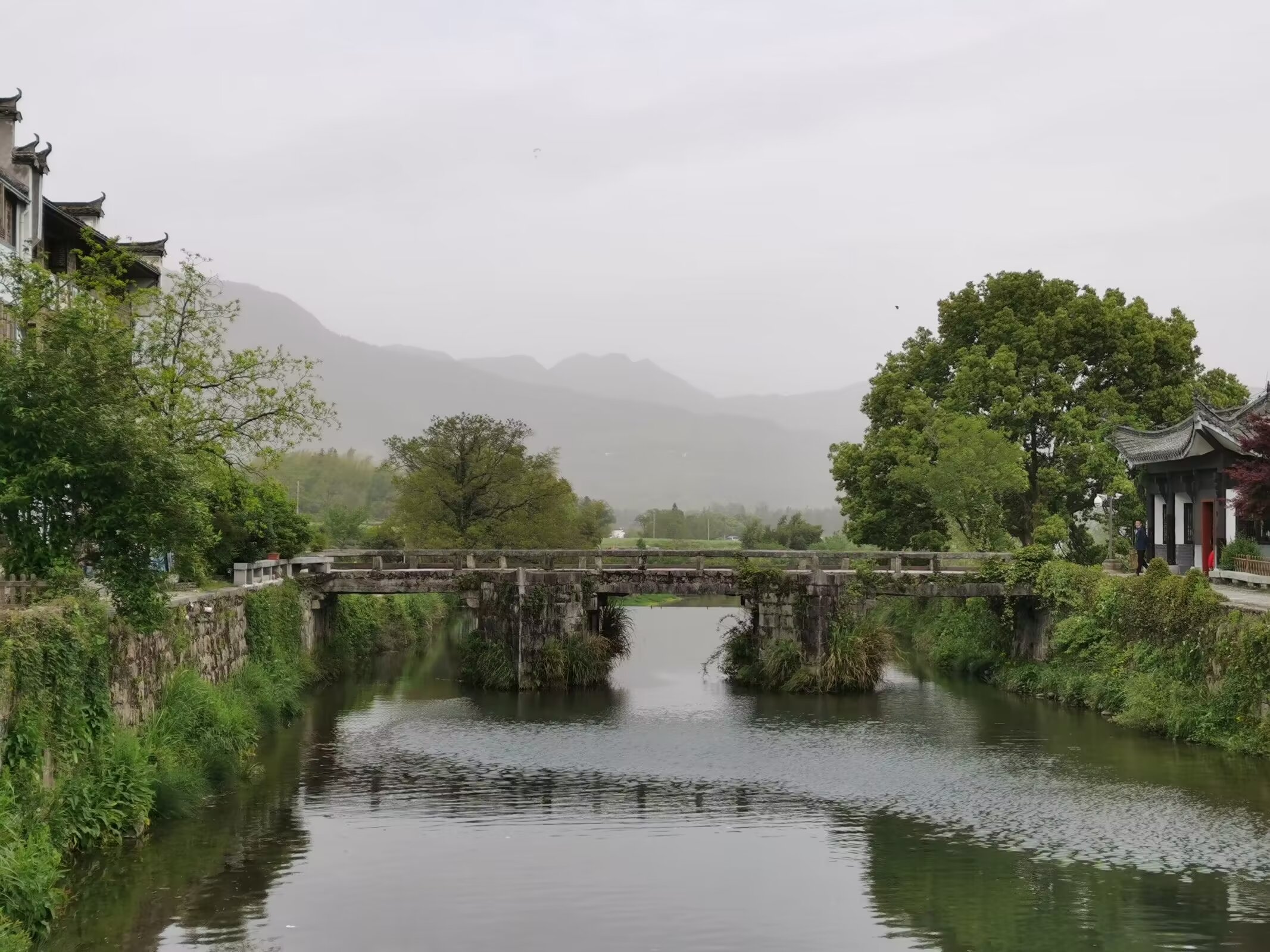 黄山卢村景区图片