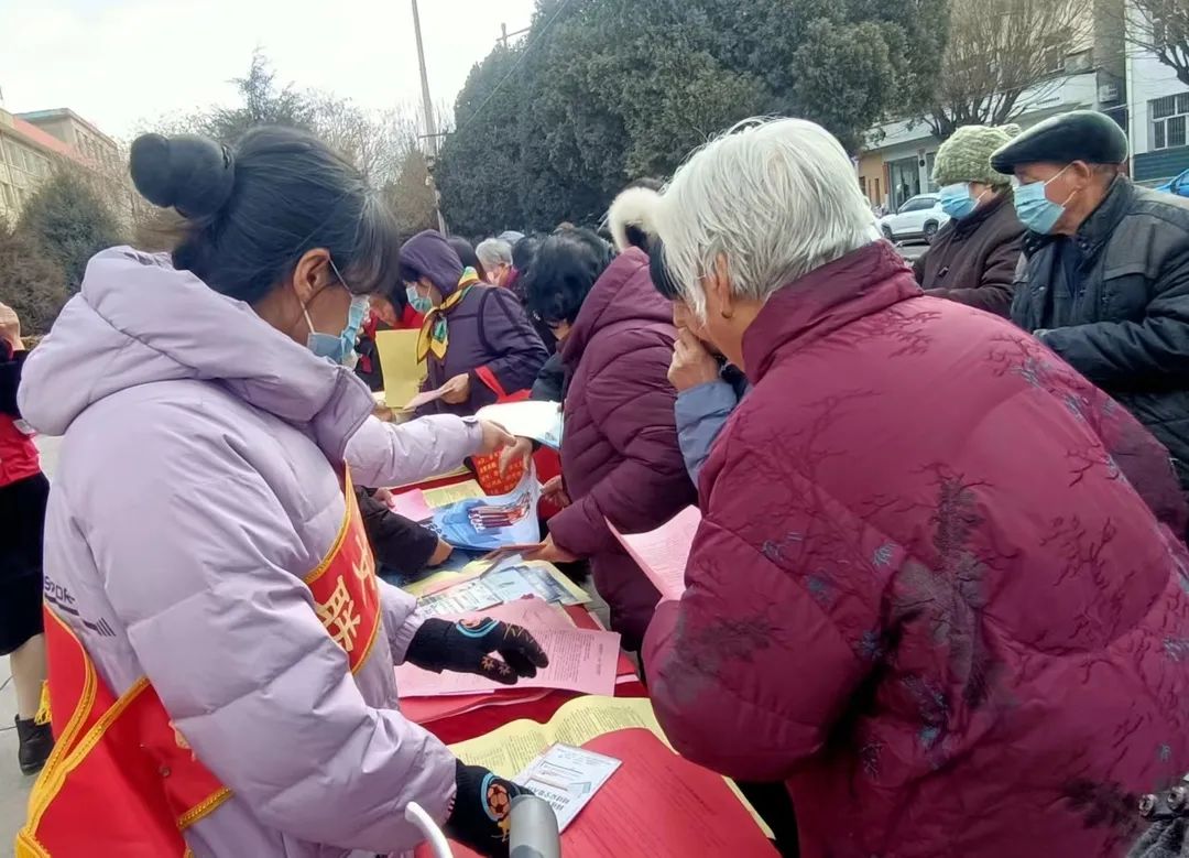 三八特辑▏繁峙县妇联开展三八维权月普法宣传活动