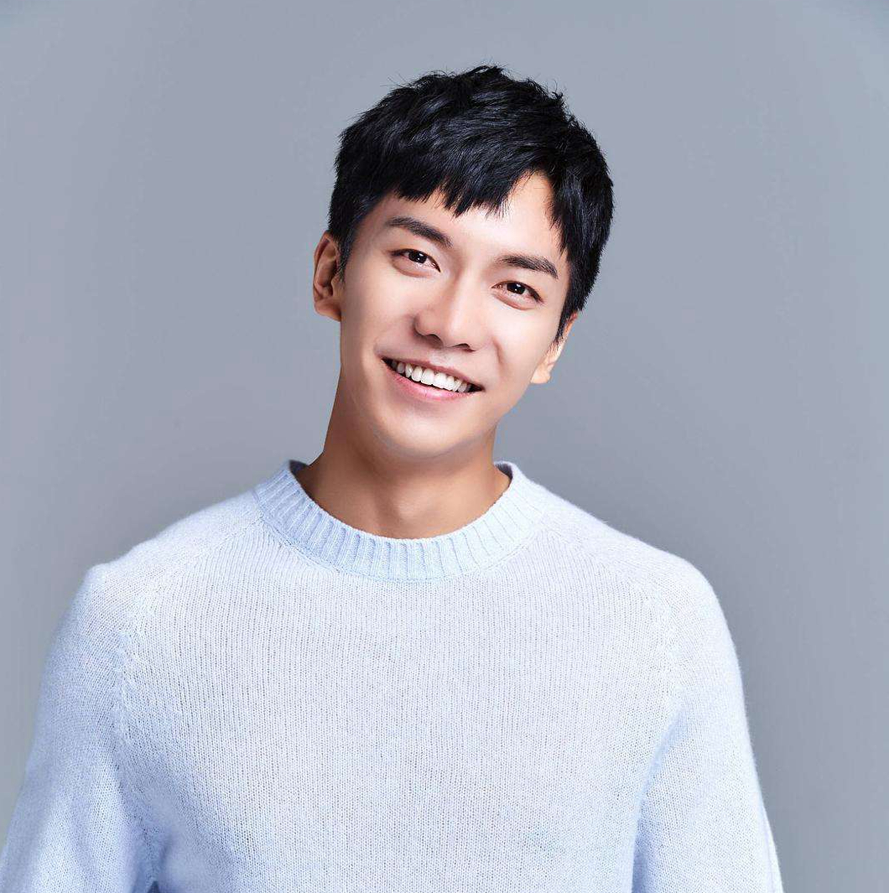 《窥探》男主为什么要杀奶奶?男主是谁演的?