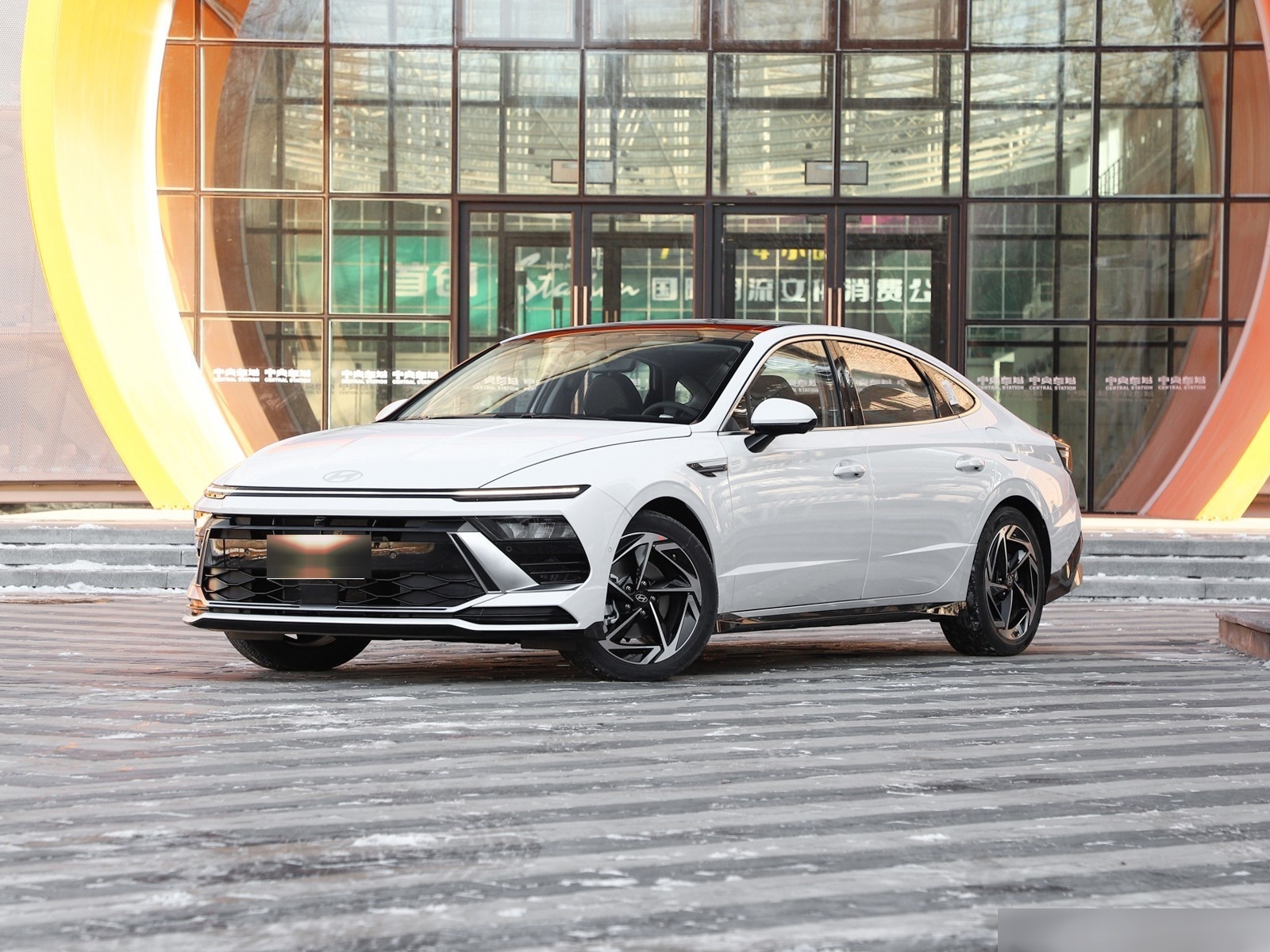 2012年现代索纳塔8代车型详解