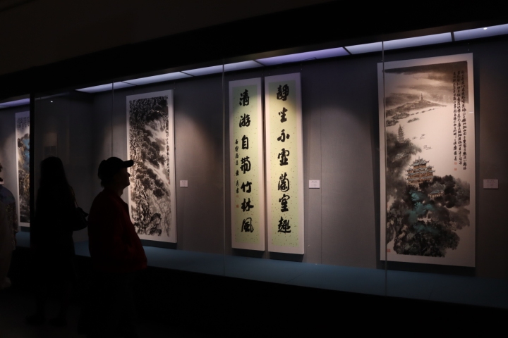 "浙山浙水"叶菁书画作品展在西湖美术馆开展