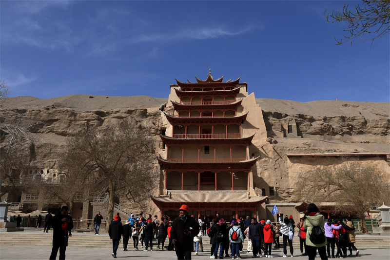 敦煌:首季旅游接待人数同比2019年增长31.76%