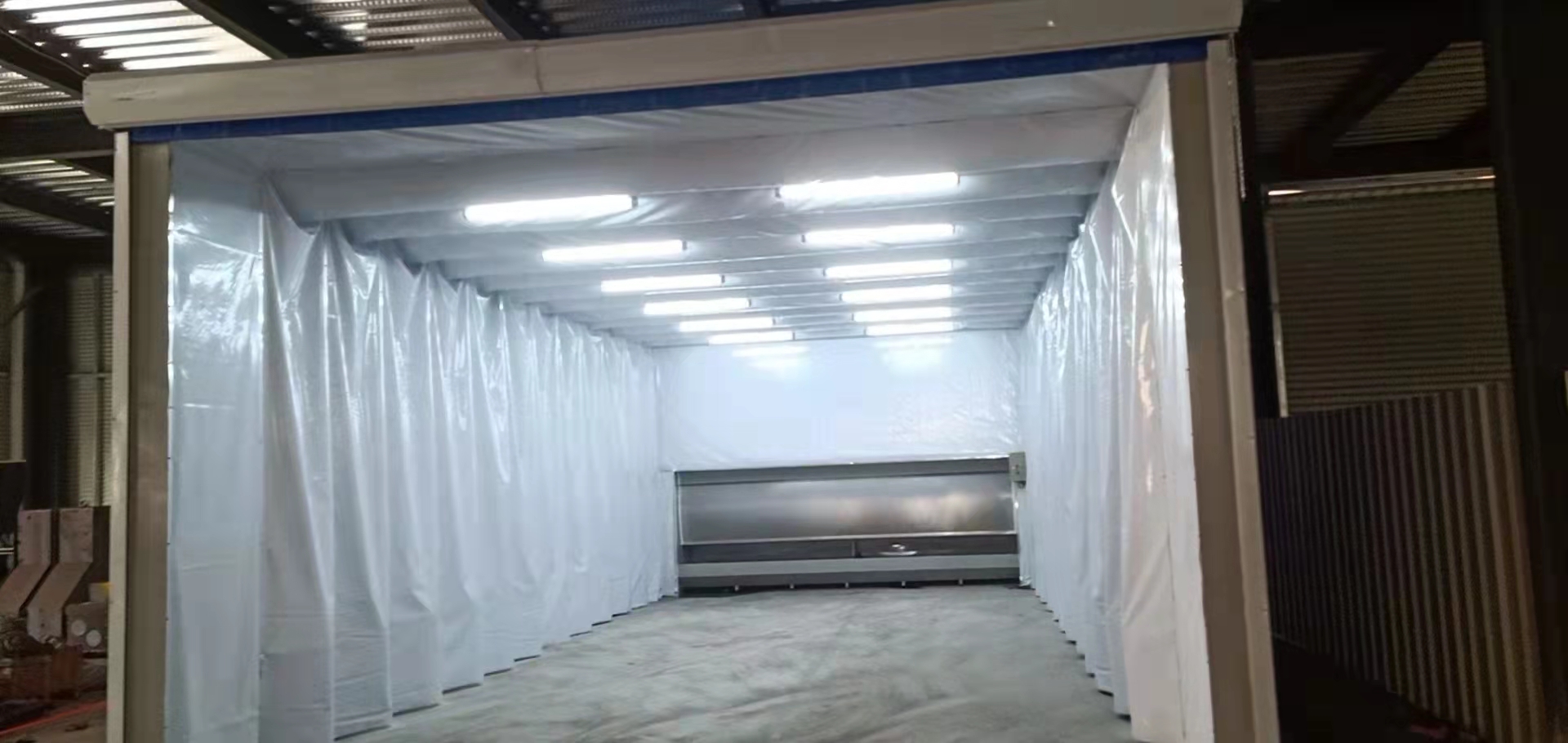 固定式环保喷漆房,移动式油漆喷涂房,可移动式的喷漆房.