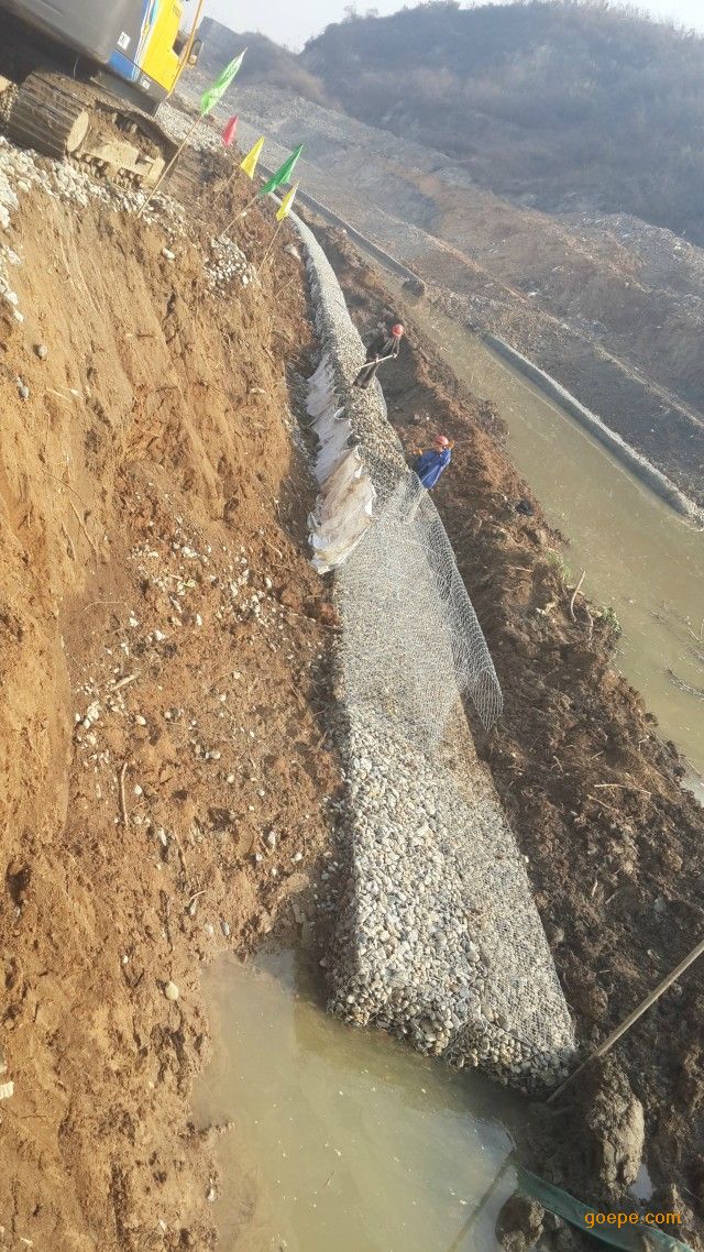 泄洪坝铅丝石笼和导流坝铅丝石笼@铅丝笼@石笼网特点