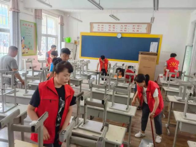 郑州市中原区郑上路小学:志愿者齐行动"郑能量"显大爱