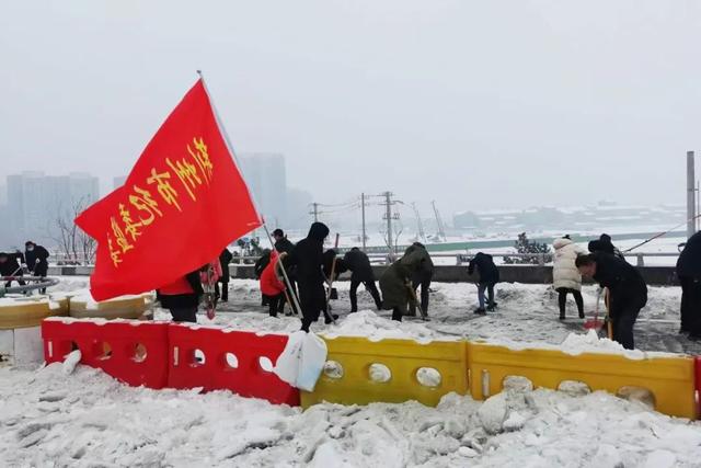 荆州破冰图片