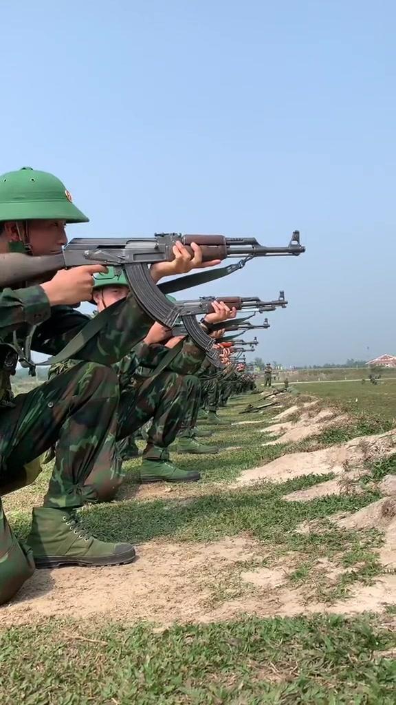 越南军训 越南 越南军人 越南军训 越南生活-度小视