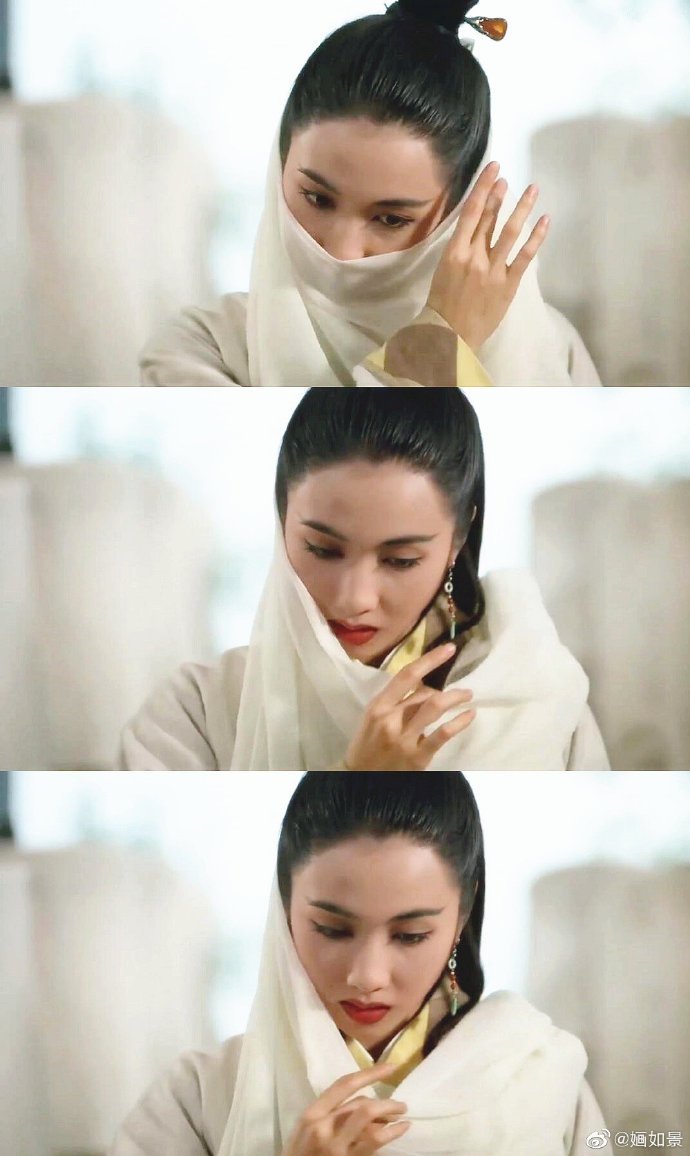 潮品##电影王独家扫描# 黎姿影圈出道,尽管《狱中龙》她的表现都算