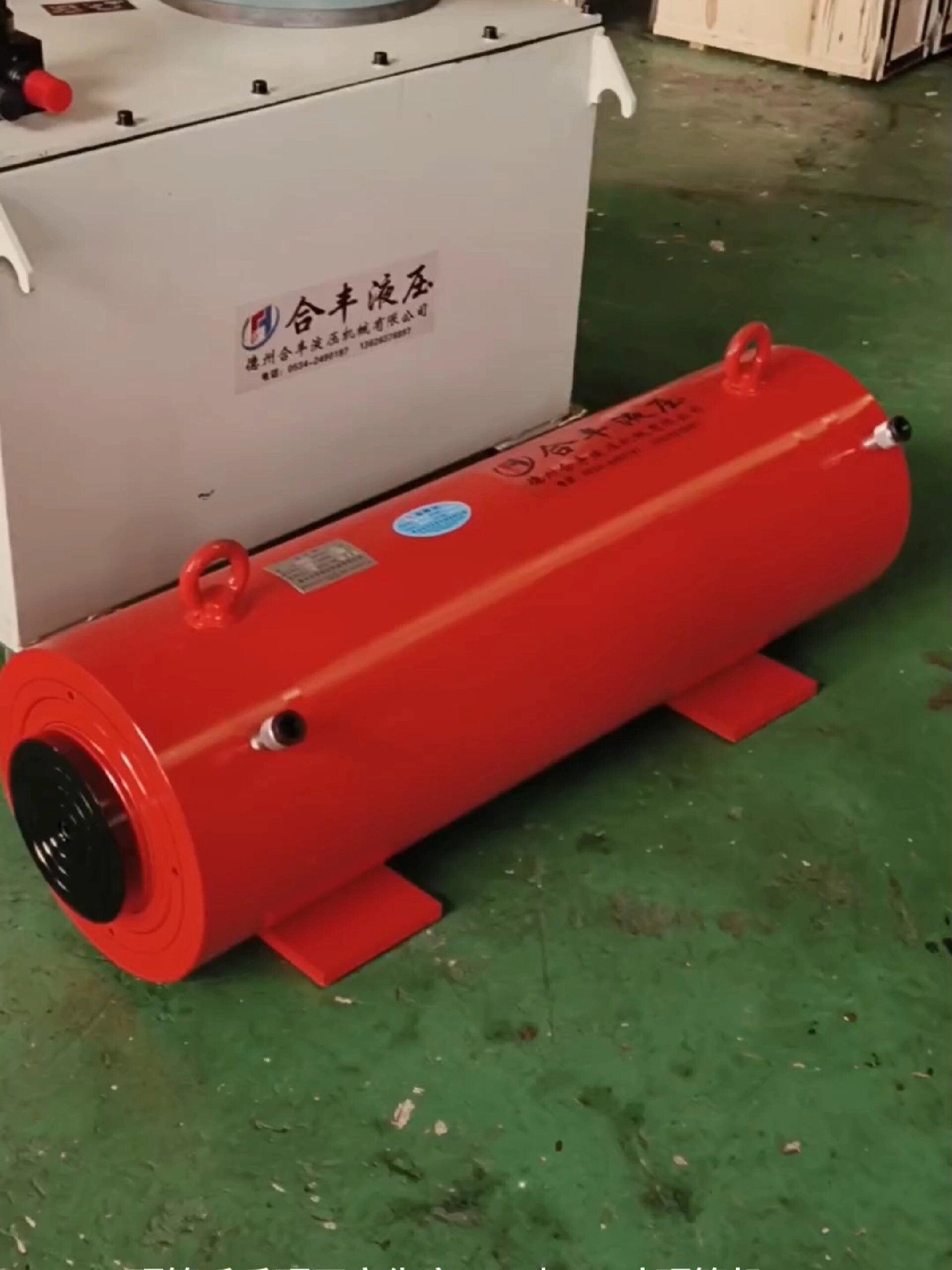 顶管千斤顶厂家生产200吨300吨液压顶管机