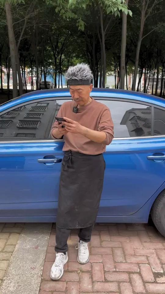 厨房菜刀 "吹毛断发 "牛匕快刀 老铁们-度小视