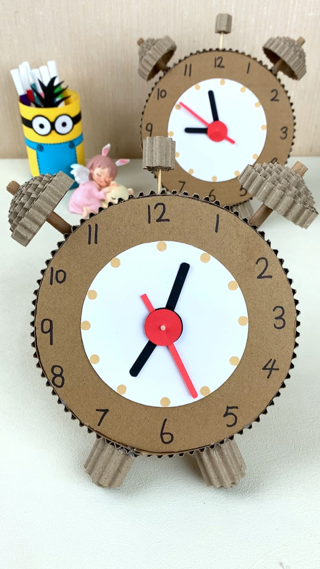 纸盒时钟