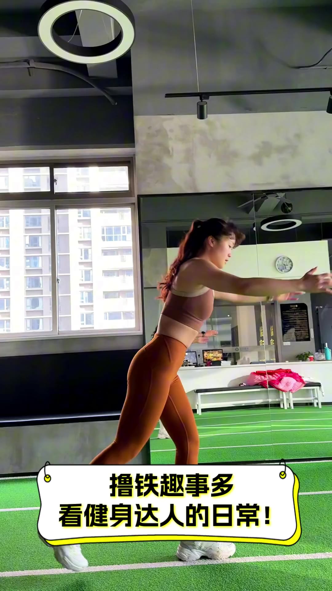 撸铁趣事多,看健身达人的日常!