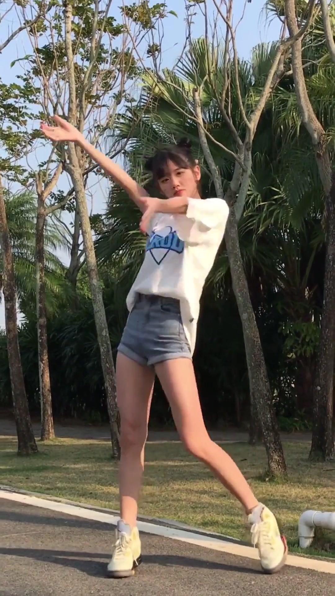 广西哪里的妹子最好看?广西南宁申请出战