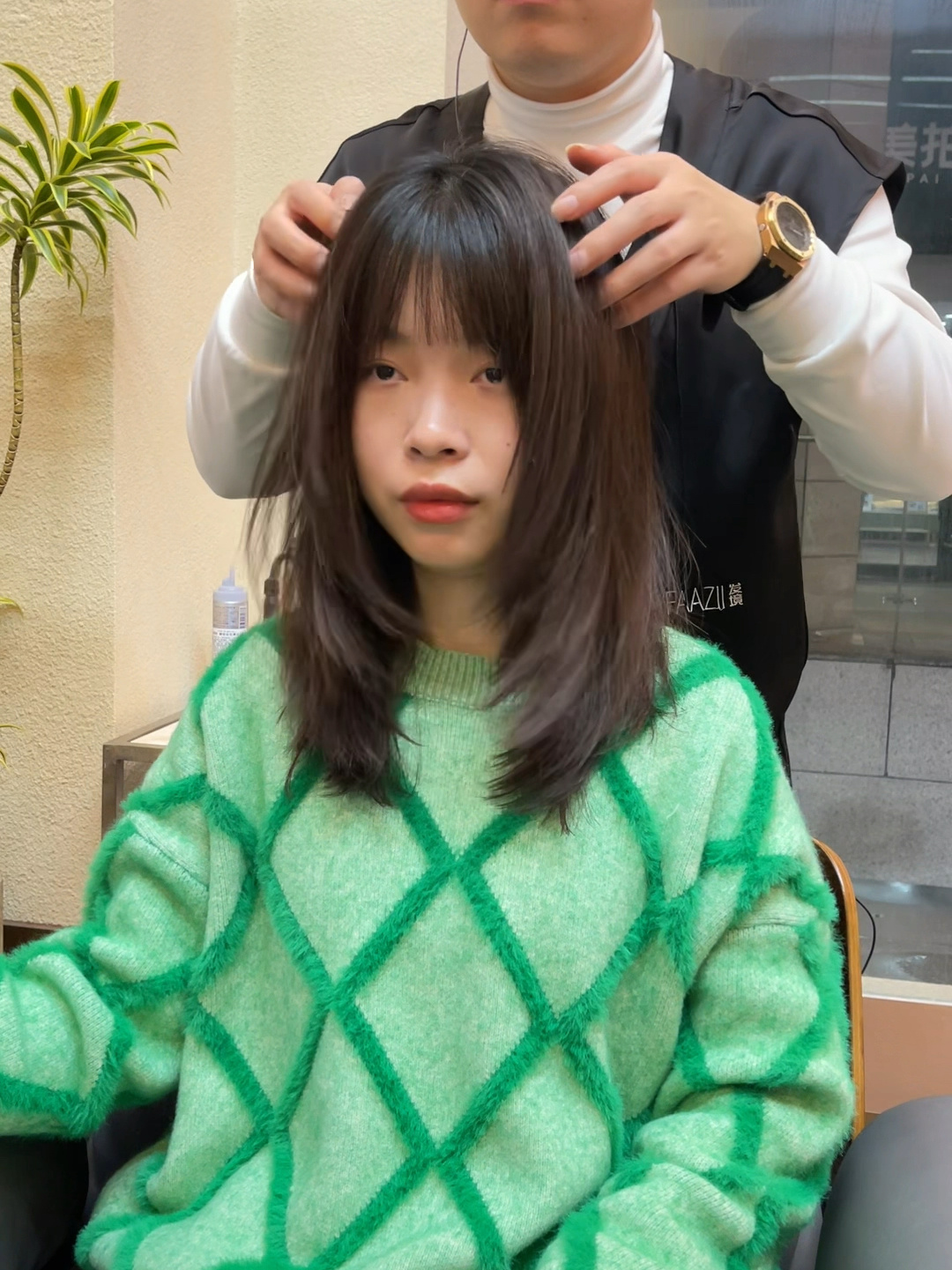 小眼睛的女生 不建议留平刘海