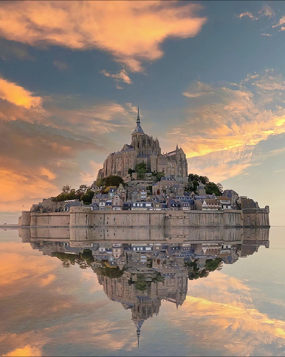 "圣米歇尔山城堡"真的好美啊