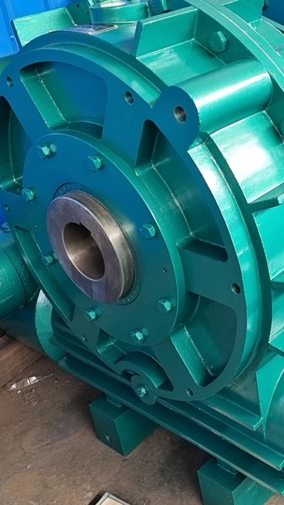 scwu空心轴双级减速机污水处理专用