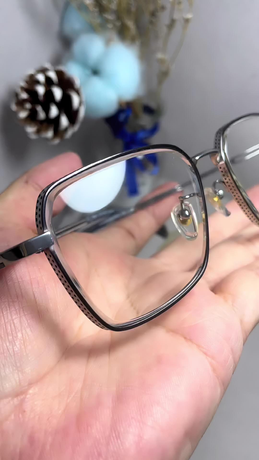 玛莎拉蒂纯钛镜架一款会呼吸的镜架高颜值眼镜天然水晶石头镜专业验光