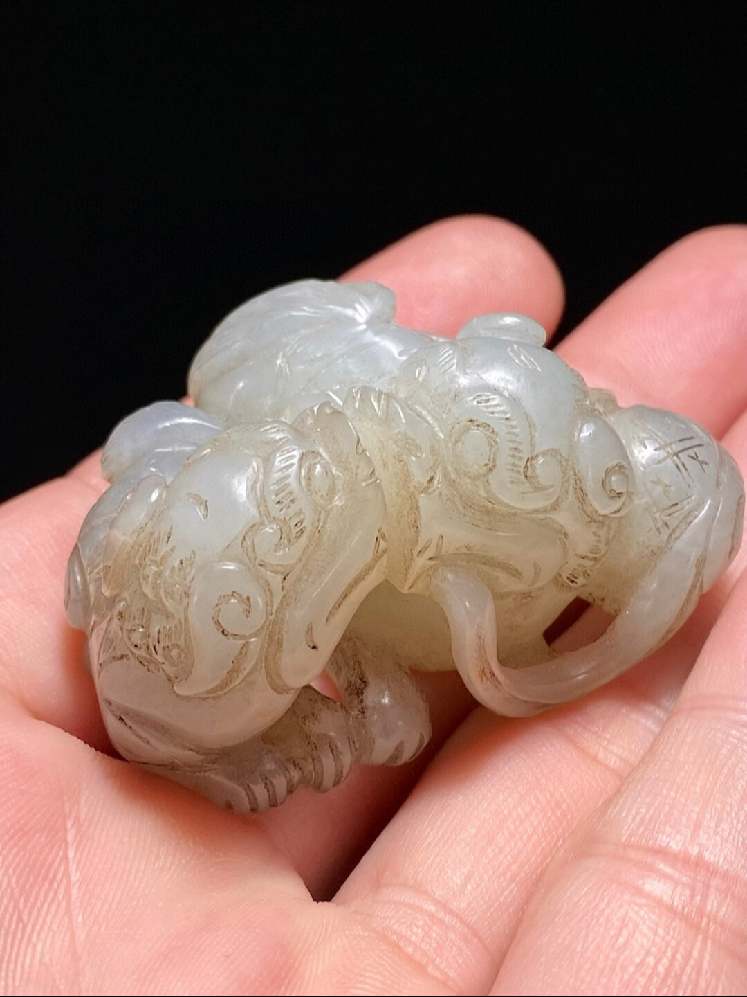 明 和田玉籽料 白玉 太狮少狮