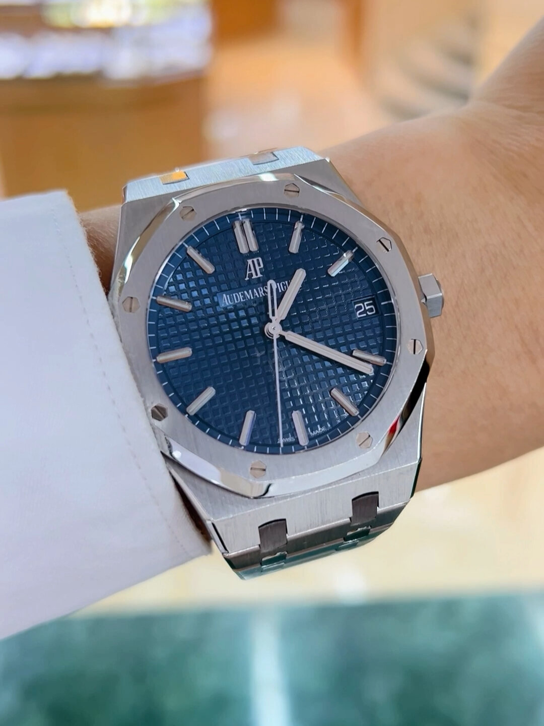 爱彼15500st蓝盘钢王:独特风格,卓越品质