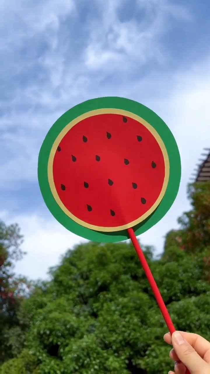 儿童创意手工西瓜手工扇子好看又实用天气越来越热了带孩子一起做清爽
