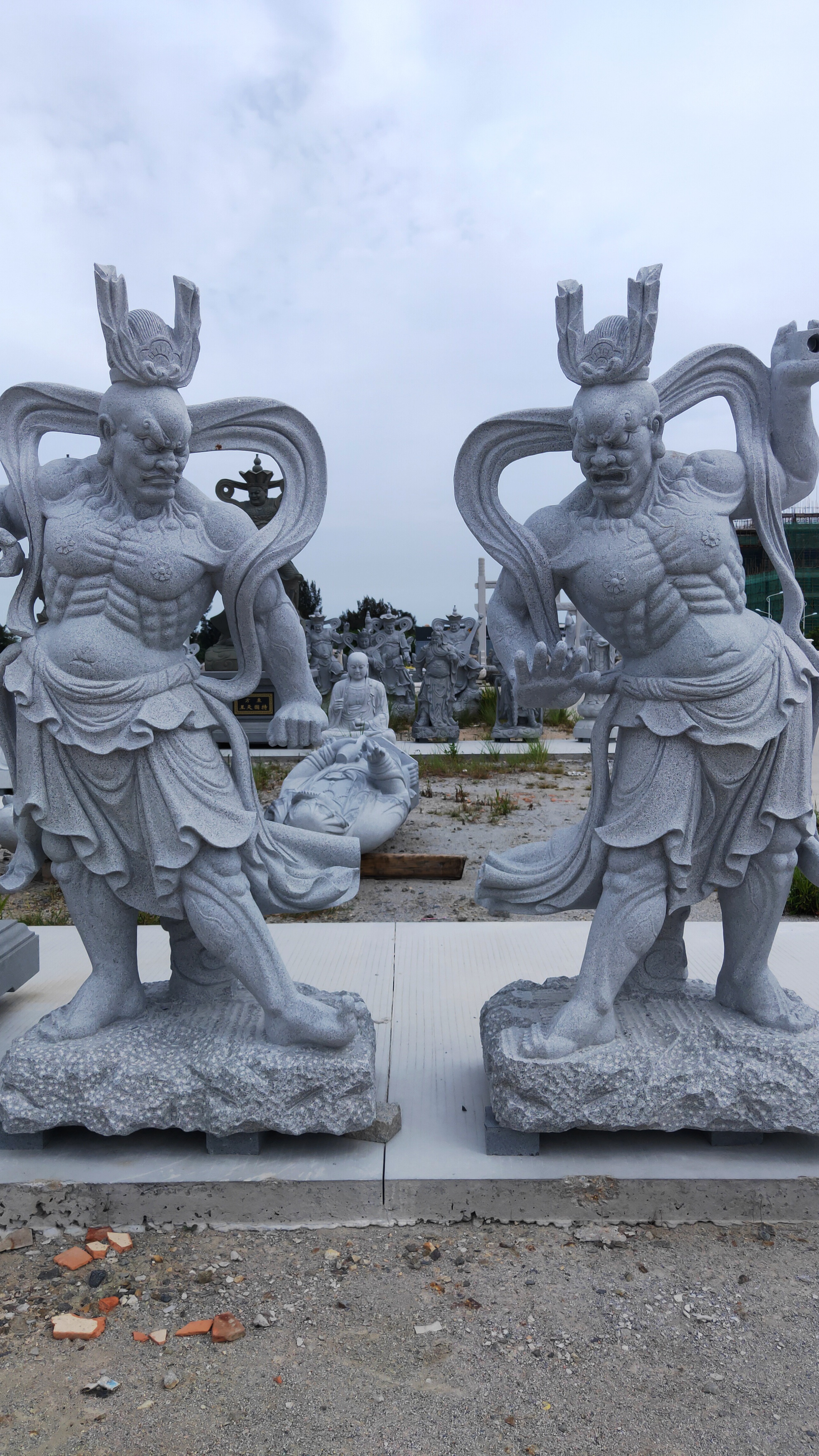 花岗岩石雕哼哈二将雕刻 户外大型人物神像雕塑