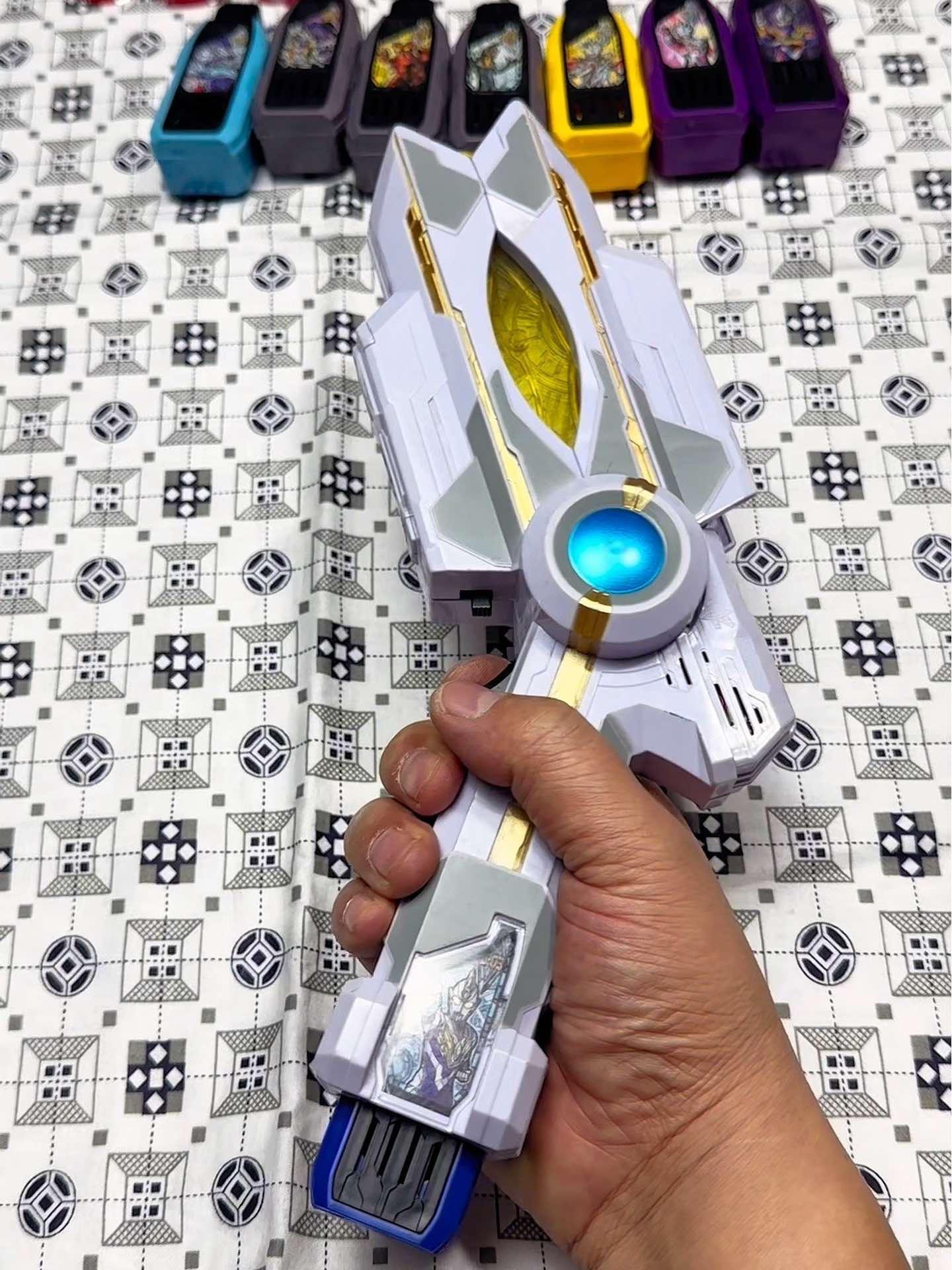 特利迦变身器真实版模拟器